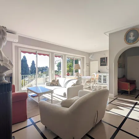 Bagatelle Cimiez Villa *