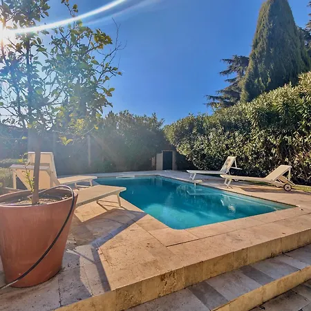 Bagatelle Cimiez Villa *